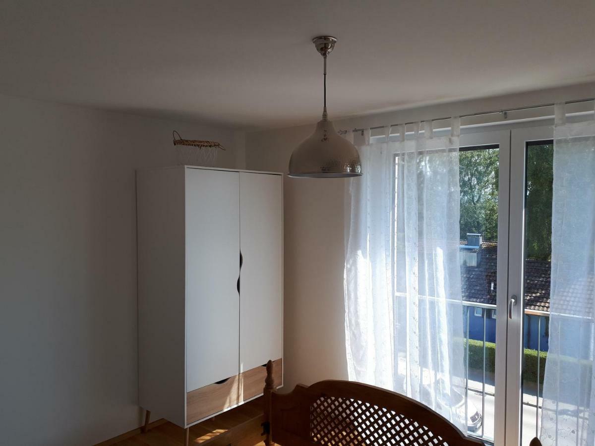 Bodensee Luxus Ferienwohnung Claudia 3 フリードリヒスハーフェン エクステリア 写真